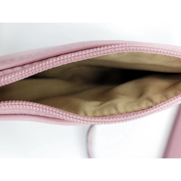 Giani Bernini Gorgeous Debossed Signature Tote with Wristlet - Picture 12 of 12